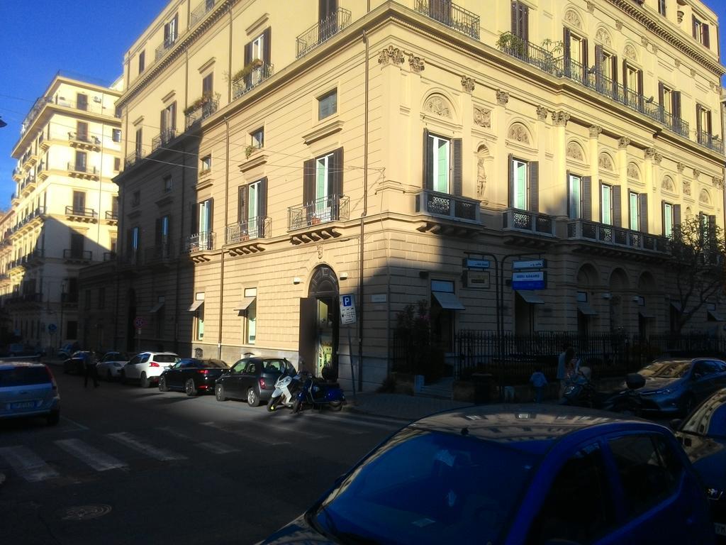 شقة Casa Politeama باليرمو المظهر الخارجي الصورة